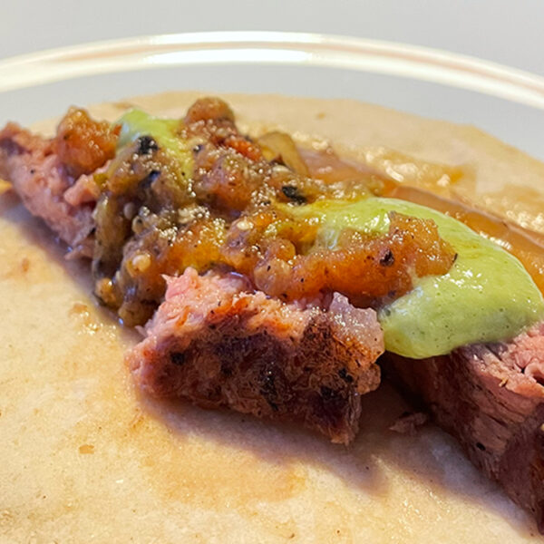 RIB-EYE TACOS WITH GUACAMOLE AND SALSA.